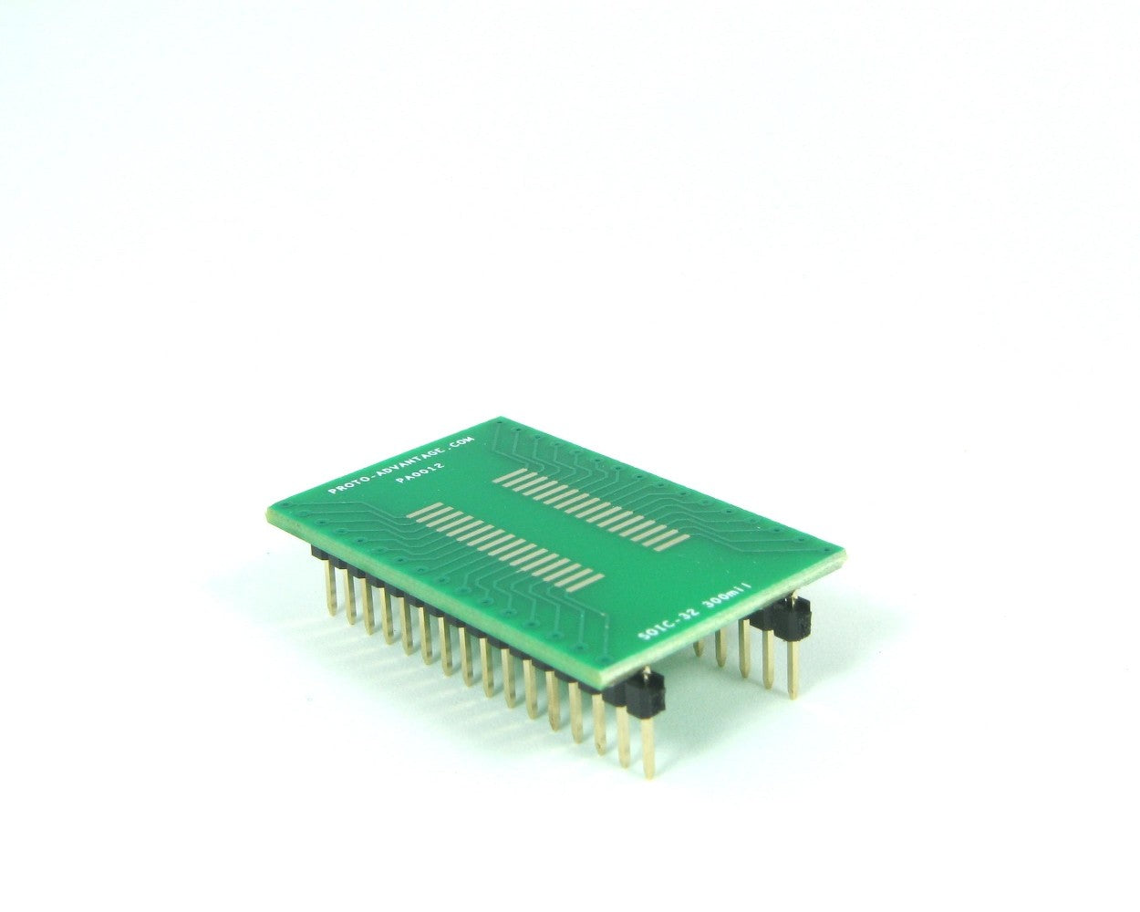 SOIC-32 to DIP-32 SMT Adapter (1.27 mm pitch, 300 mil body)
